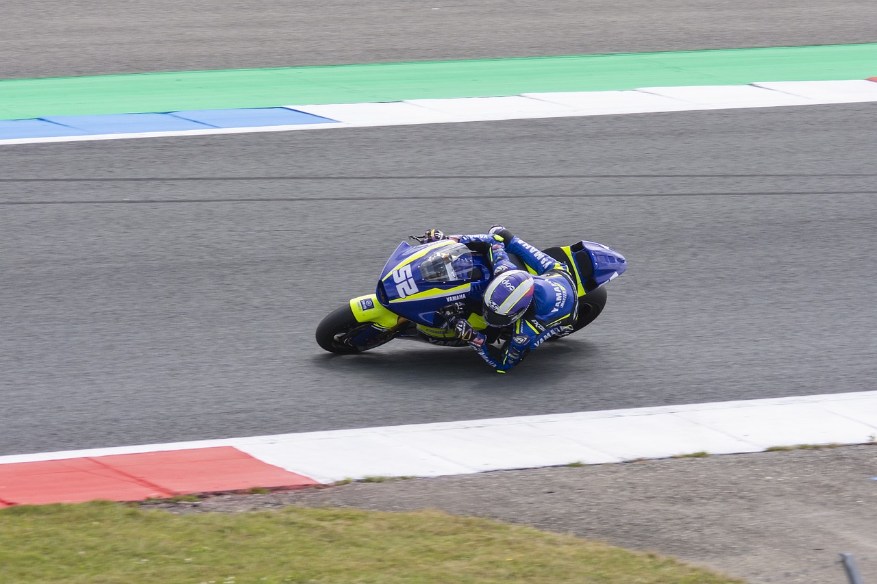 行深入研究 行深入研究