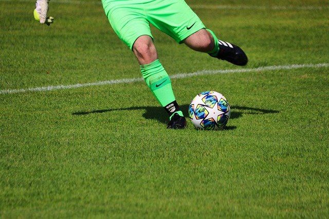 并不仅仅依 并不仅仅依